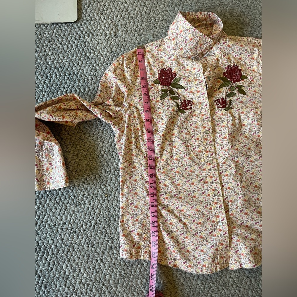 Country Royalty Western  Style shirt - Picture 9 of 11